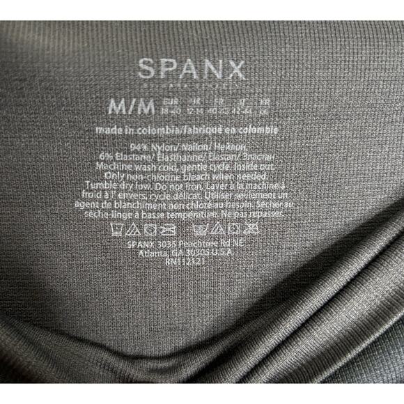Spanx Women’s Look At Me Now Seamless Leggings Black Camo Slimming Size M - Picture 4 of 5